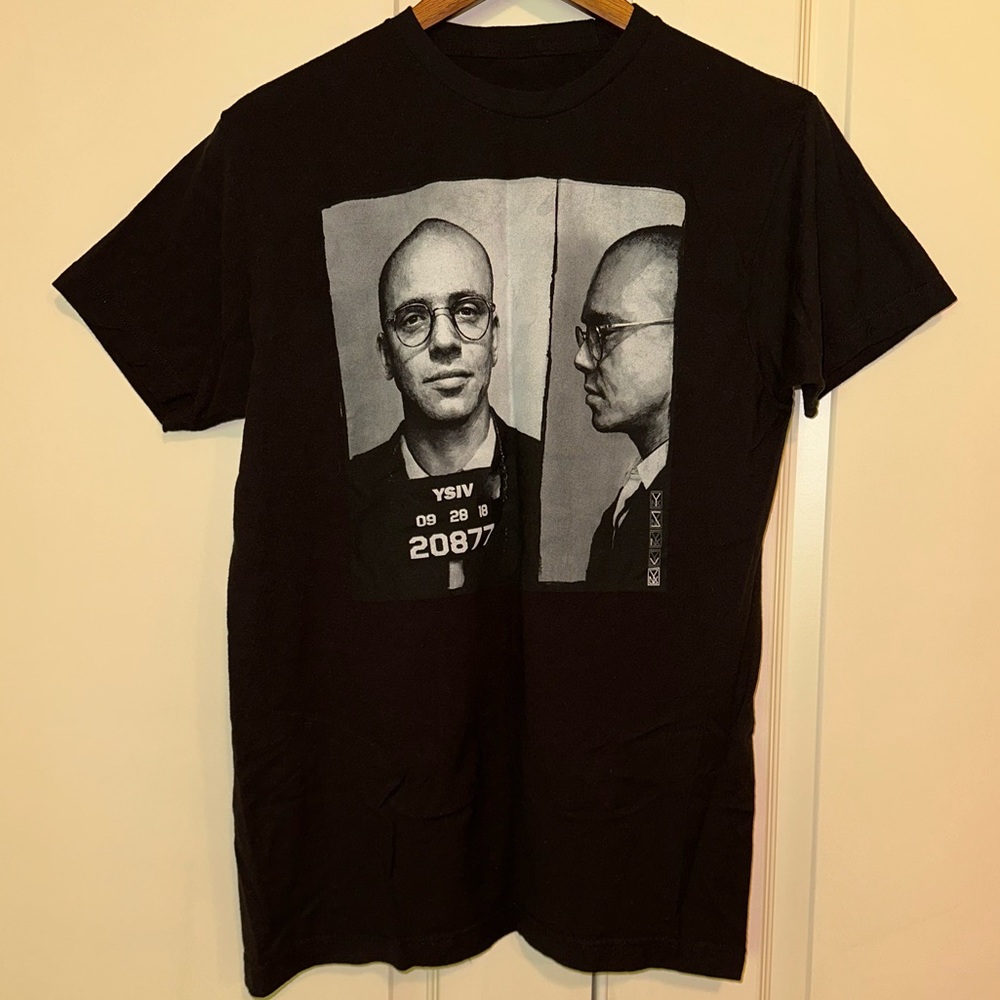 🌴3/$20 Sale Item Logic Tee